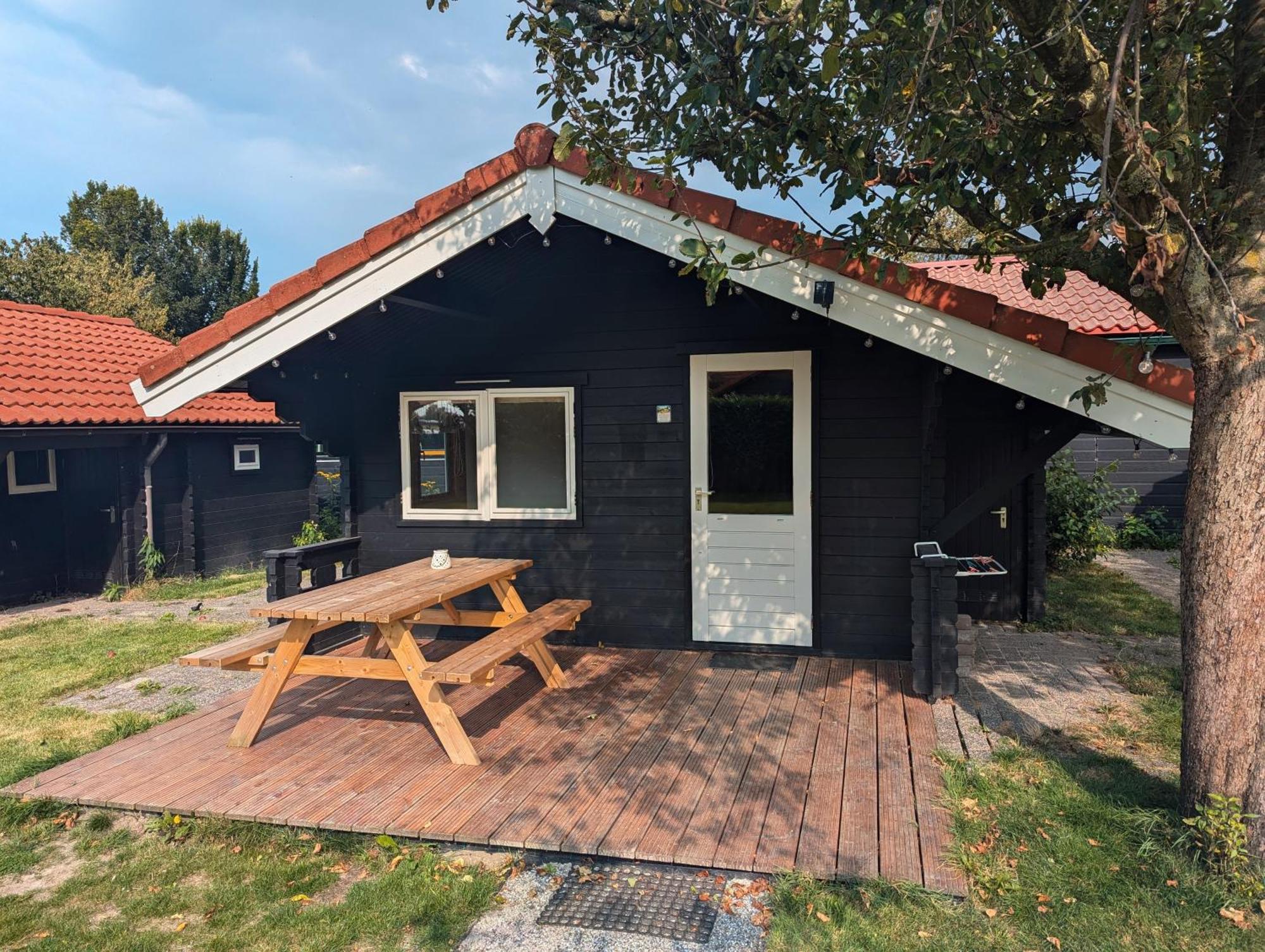 The Bee - Trekkershuts & Apartment Opperdoes Exterior foto